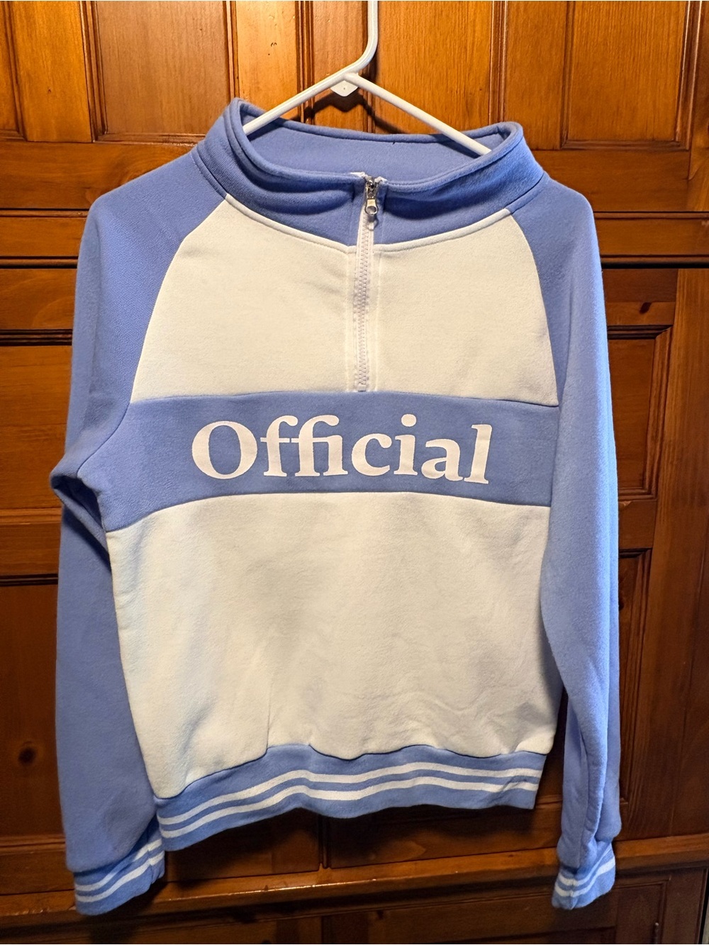 Half-Zip Cowl Pullover Sweater in Light Blue & White